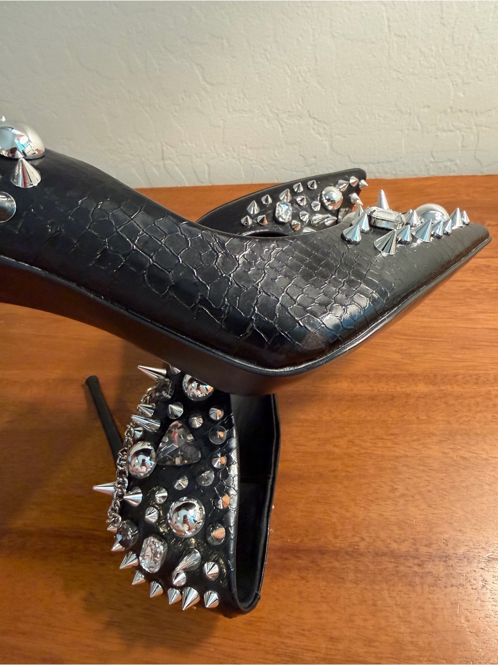Steve Madden Veronicka Black Pointed-Toe Multi Stiletto Pumps - Picture 7 of 8